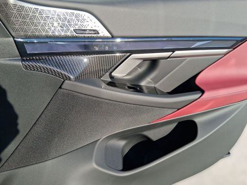 New 2026 BMW 540i xDrive w/ M Sport Package image 21