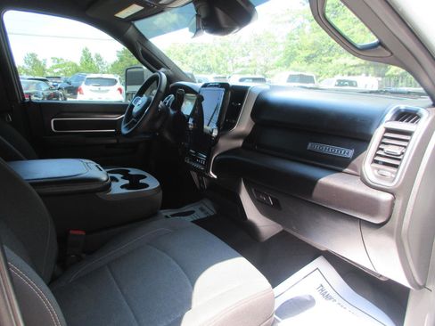 Used 2025 RAM 2500 Big Horn AWD/4WD image 26