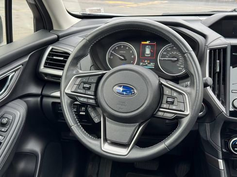 Used 2023 Subaru Forester Premium AWD/4WD image 14
