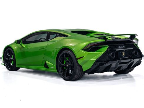 Used 2023 Lamborghini Huracan Tecnica RWD image 6