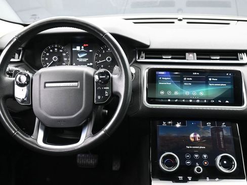 Used 2019 Land Rover Range Rover Velar S AWD/4WD image 11