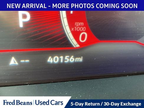 Used 2022 Volkswagen Tiguan SE R-Line image 13