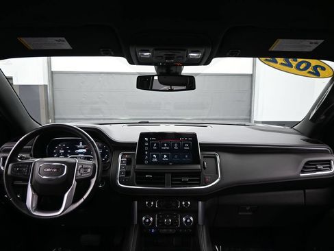 Used 2022 GMC Yukon SLT w/ SLT Luxury Package AWD/4WD image 27