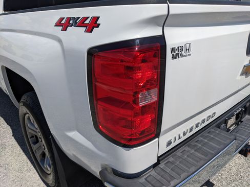 Used 2018 Chevrolet Silverado 1500 LT w/ All Star Edition AWD/4WD image 14