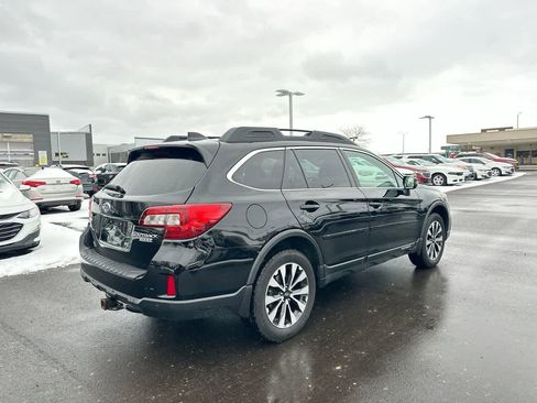Used 2017 Subaru Outback 2.5i Limited image 13