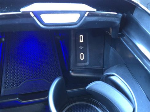 New 2026 Mercedes-Benz GLC 300 4MATIC image 13