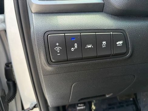 Used 2016 Hyundai Tucson Limited w/ Option Group 03 FWD image 18