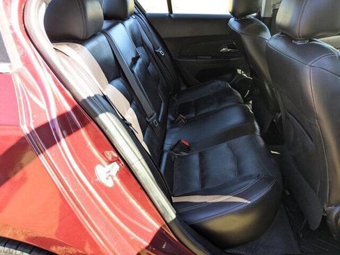Used 2015 Chevrolet Cruze LT w/ RS Package image 30
