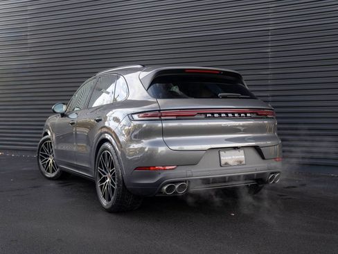 New 2026 Porsche Cayenne S AWD/4WD image 3