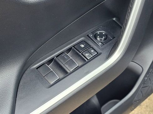 Used 2021 Toyota RAV4 XSE w/ XSE Grade Weather Package AWD/4WD image 24