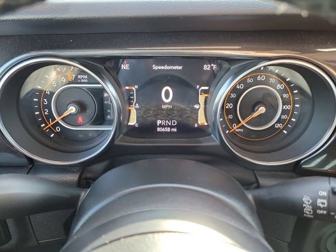 Used 2020 Jeep Wrangler Unlimited Sport AWD/4WD image 35