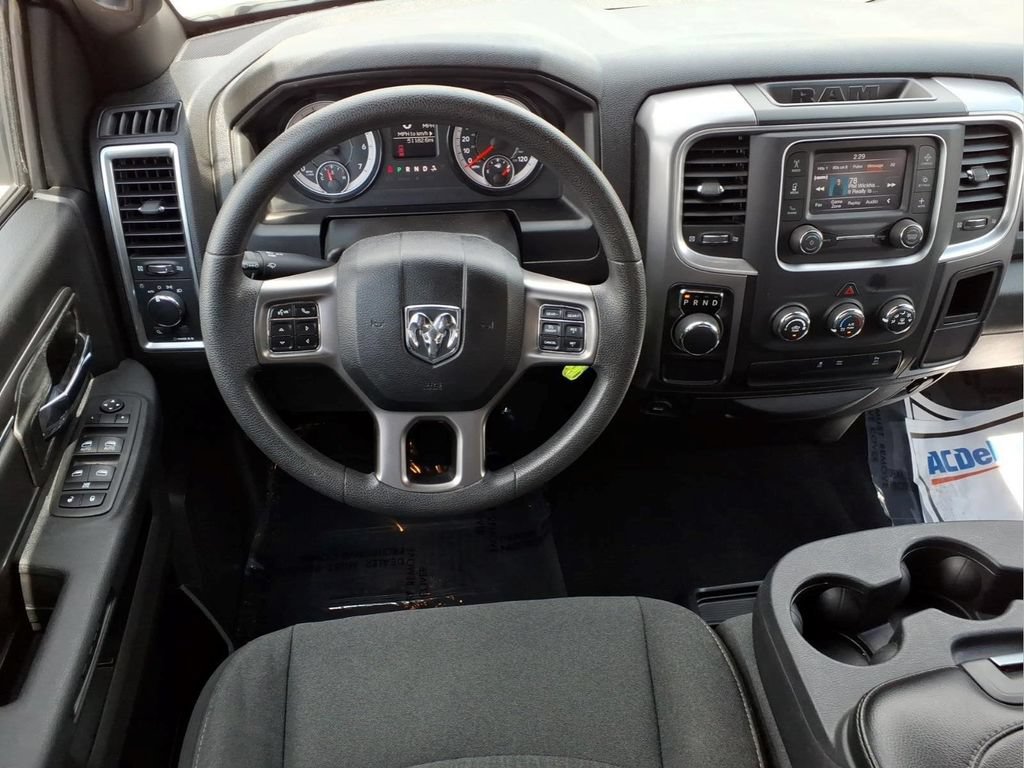 Used 2024 RAM 1500 Warlock RWD image 9