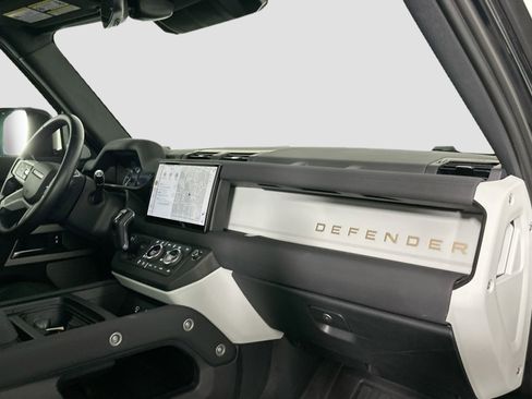 Certified 2023 Land Rover Defender 130 SE image 28