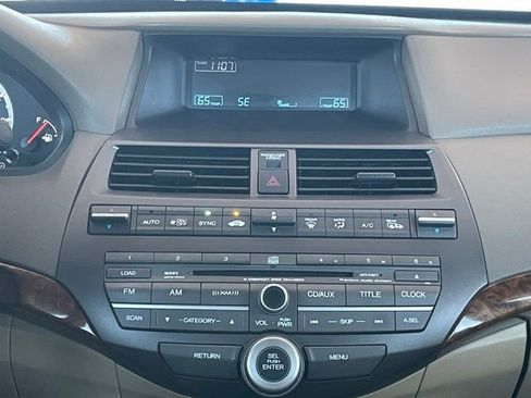 Used 2010 Honda Accord EX-L image 16