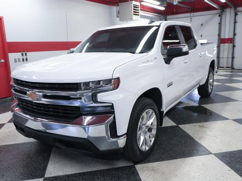 Used 2021 Chevrolet Silverado 1500 LT w/ Bed Protection Package RWD image 6