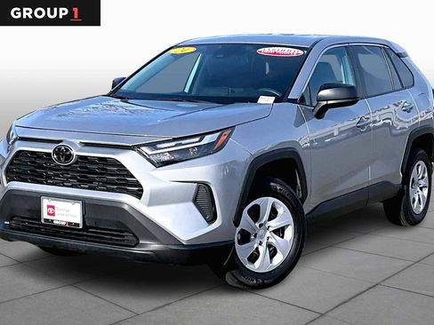 Certified 2024 Toyota RAV4 LE image 1