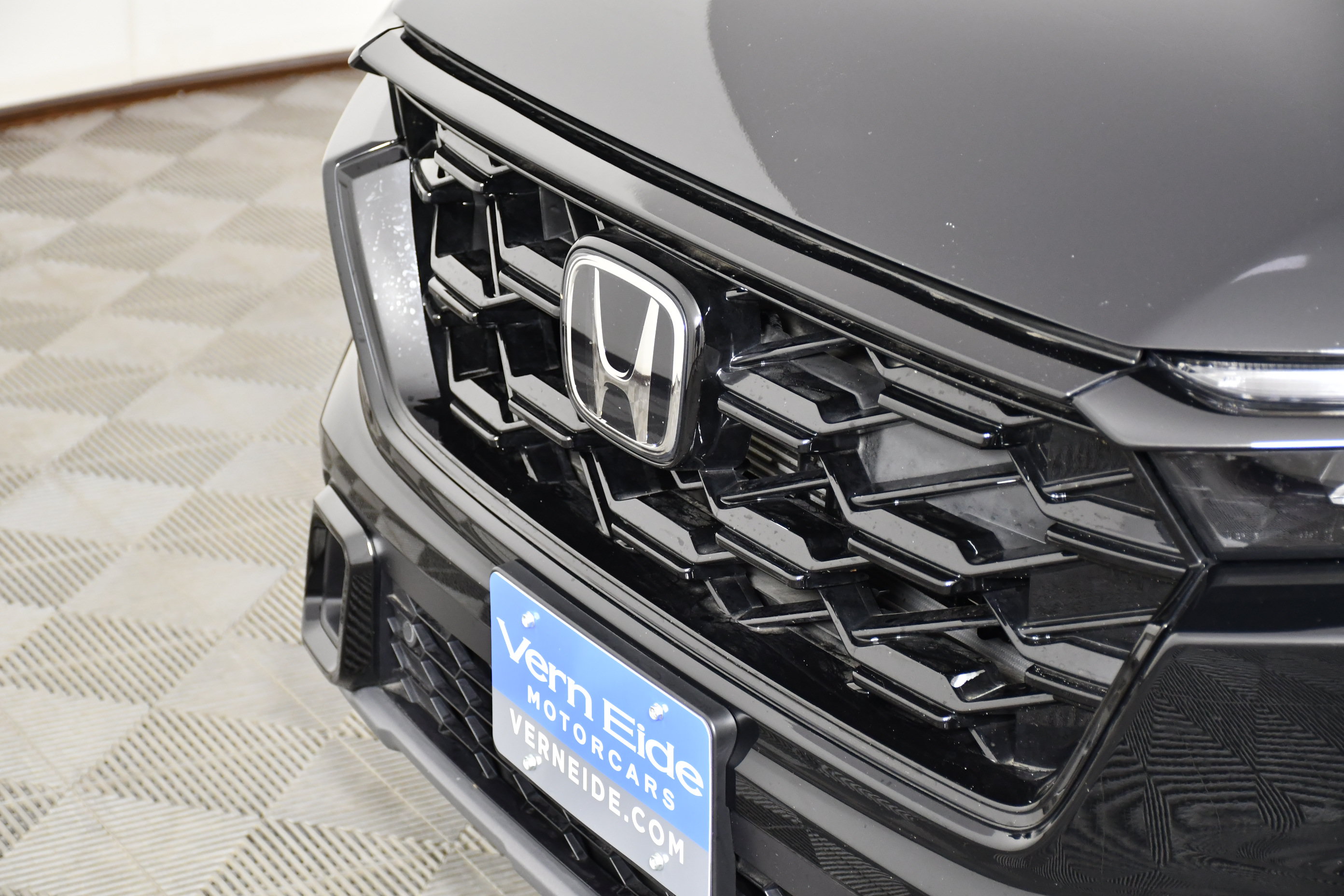 Used 2025 Honda CR-V Sport-L image 11