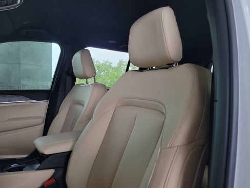New 2026 Jeep Grand Cherokee Limited RWD image 18