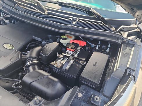 Used 2014 Ford Explorer Limited image 41