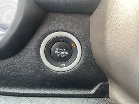 Used 2020 RAM 1500 Laramie image 35