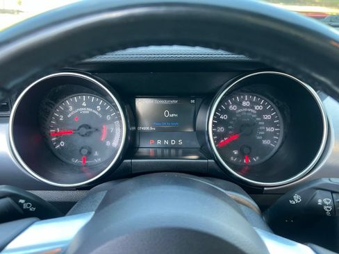 Used 2019 Ford Mustang Premium RWD image 24