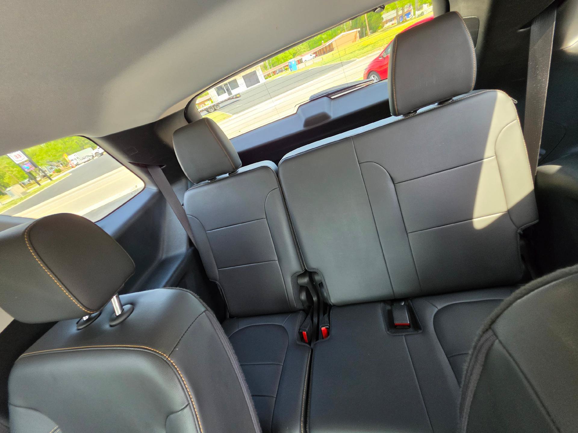 Used 2021 Chevrolet Traverse LT AWD/4WD image 10