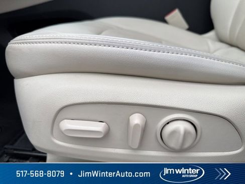 Certified 2023 Buick Enclave Essence w/ Experience Buick Package image 31