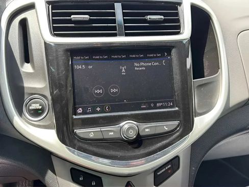 Used 2020 Chevrolet Sonic Premier image 10