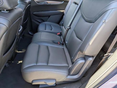 Used 2024 Cadillac XT6 Luxury image 19
