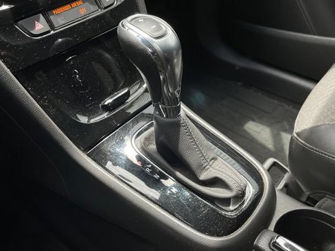 Used 2019 Buick Encore Preferred FWD image 21