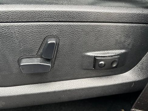 Used 2014 RAM 1500 Outdoorsman AWD/4WD image 10