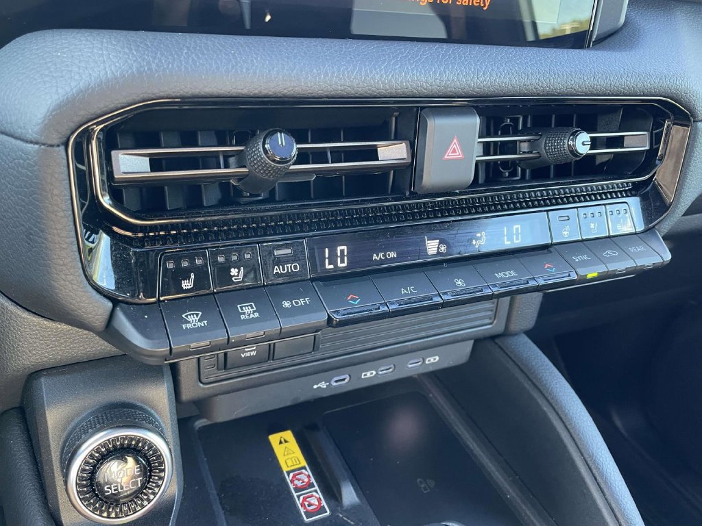 Used 2025 Toyota Land Cruiser w/ Premium Package AWD/4WD image 28