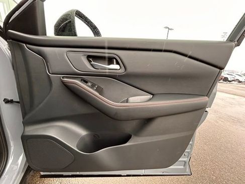 Used 2026 Nissan Rogue Rock Creek image 33