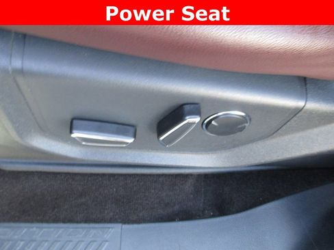 Used 2022 Ford Expedition Limited image 26