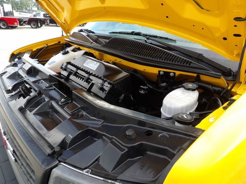 Used 2021 GMC Savana 3500 Extended w/ Power Convenience Package image 33