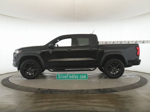 Used 2024 Chevrolet Colorado Trail Boss w/ Advanced Trailering Package image 9