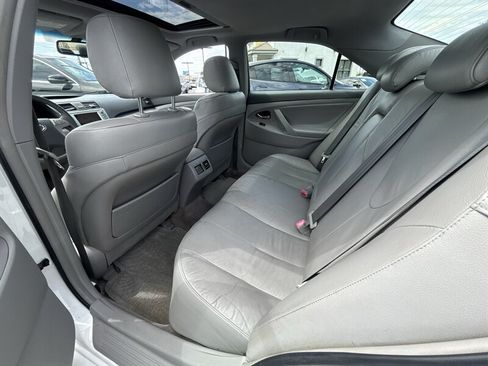 Used 2009 Toyota Camry Hybrid FWD image 11