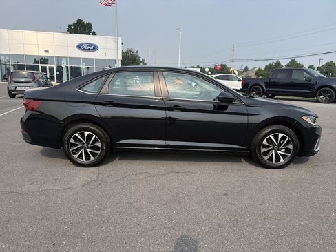 Used 2025 Volkswagen Jetta S FWD image 2