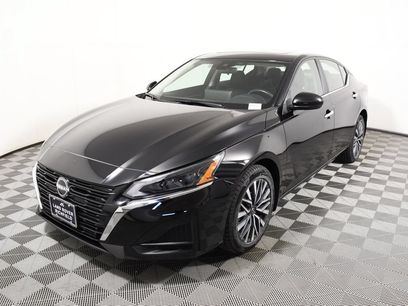 Used 2023 Nissan Altima 2.5 SV w/ SV Premium Package