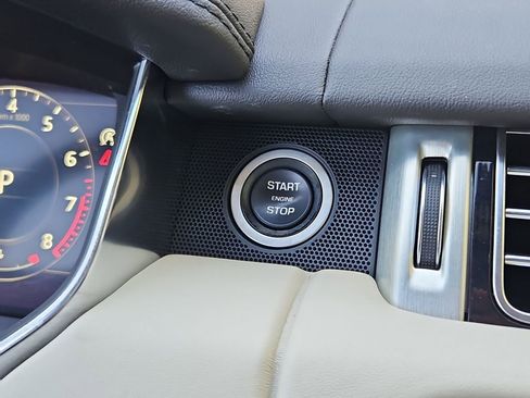 Used 2021 Land Rover Range Rover Westminster Edition image 16