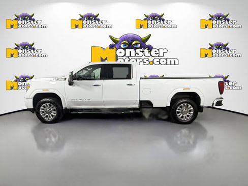 Used 2021 GMC Sierra 3500 Denali w/ Denali Ultimate Package image 8