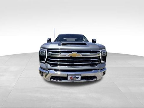 Certified 2024 Chevrolet Silverado 2500 LTZ w/ LTZ Convenience Package AWD/4WD image 3