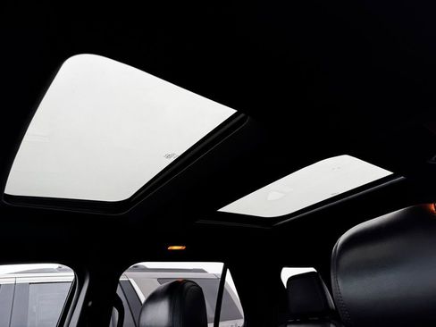 Used 2013 Ford Explorer Limited image 6