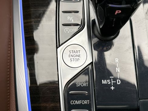 Used 2019 BMW X5 xDrive40i w/ M Sport Package image 23