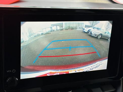 Certified 2024 Toyota Corolla LE image 18