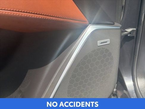 Used 2019 Cadillac Escalade Luxury AWD/4WD image 14
