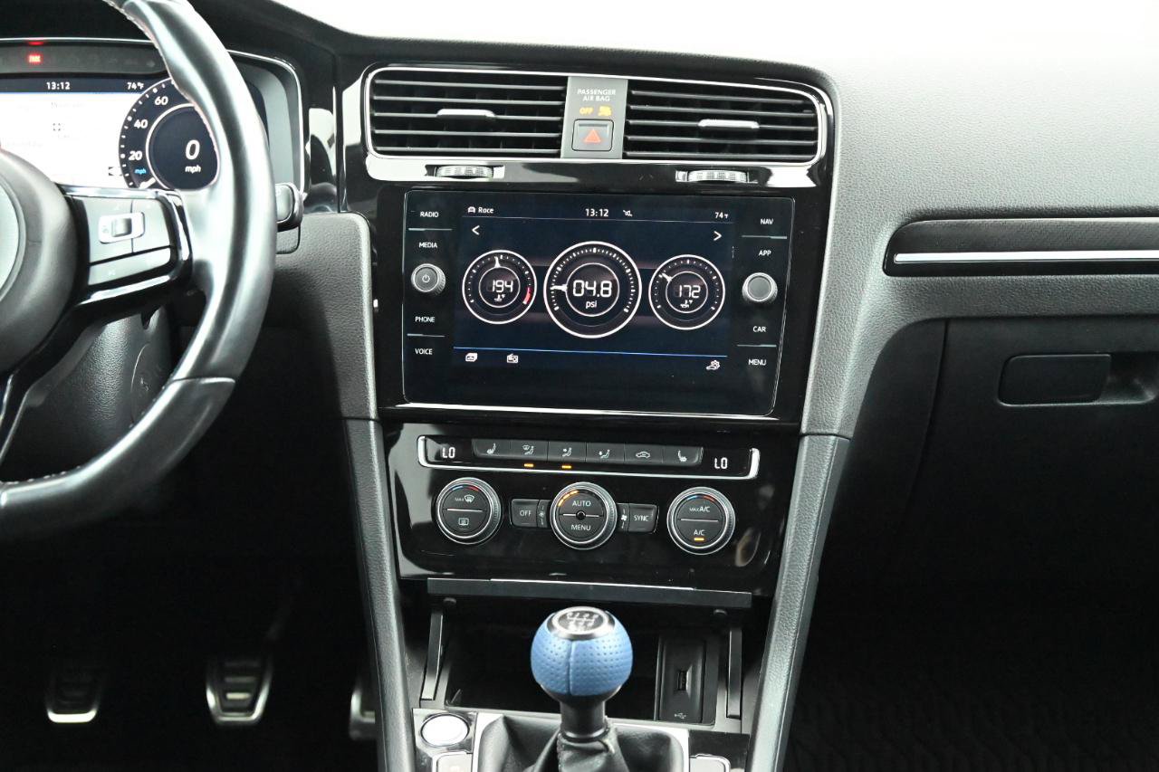 Used 2019 Volkswagen Golf R 4-Door AWD/4WD image 26