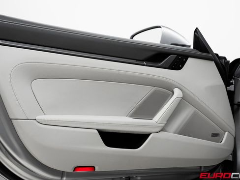 Used 2024 Porsche 911 Carrera 4S image 22