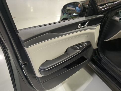 Used 2022 Kia K5 LXS FWD image 13