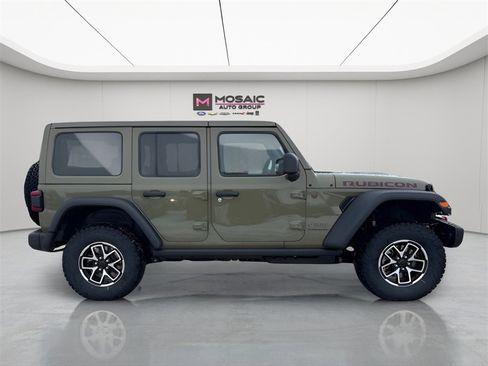 New 2026 Jeep Wrangler Unlimited Rubicon w/ Safety Group image 10